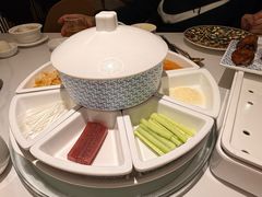 -羲和雅苑•北京烤鸭(国贸商城店)