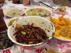 -辣螃铠盆盆蟹大排档(海昌店)
