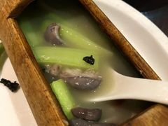 -天鹅湖餐厅