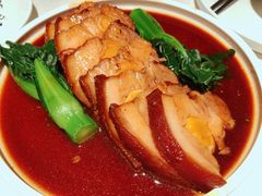 咸蛋黄红烧肉-肴约·花园式餐厅(湖里店)