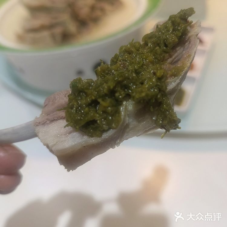 🏕️假装在草原度假！这家西北菜的手把肉香迷