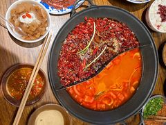 -萍姐火锅·公路夜市(武汉首店)