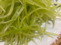 -小草房川菜馆(华茂街店)