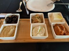-Efes Turkish & Mediterranean Cuisine 艾菲斯餐厅(陆家嘴店)