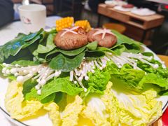 -三人行骨头王火锅(长寿店)