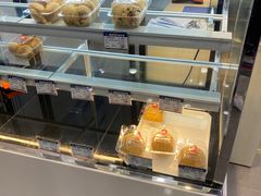 -白玉兰食品(汇联商厦店)