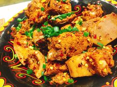彝家坨坨肉-阿斯牛牛十二餐厅•四季餐厅(民族大道店)