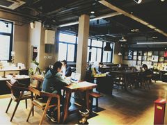 -阅西安新华书店(翠华南路店)