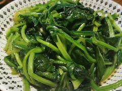 -塔哈尔·新疆盛宴(城西银泰店)