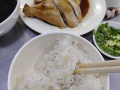 -华香鹅快餐店