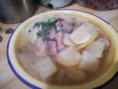 -燕子煨汤(山海关路店)