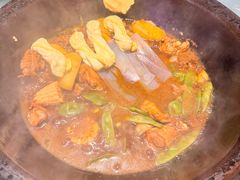 -鱼窝棚柴火铁锅炖(富山屯店)