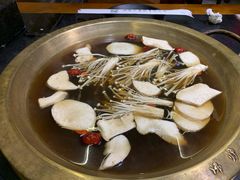 -沸炉重庆老火锅(军事博物馆店)