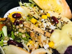 -LO CALCOW卡路力轻食主义餐厅(陆家嘴店)