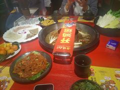 -谭鸭血老火锅(万象九宜城店)