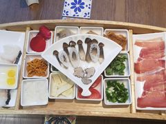 -芸南道·过桥米线(昆明老街旗舰店)