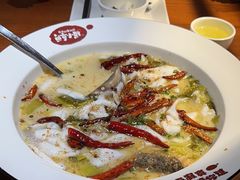 -鱼亨小鲜酸菜鱼(大信店)