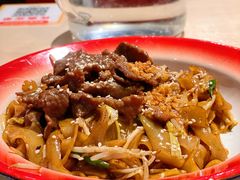 干炒牛肉河粉-避风塘(宝山万达店)