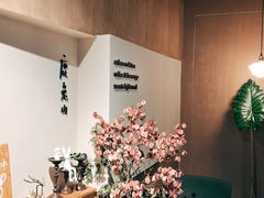 -luutosa  cafe & tea 鹿兔山