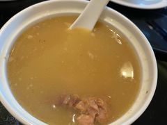 无花果龙骨汤-湖锦酒楼·32年地道湖北菜(光谷店)