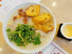 荔湾艇仔粥-点都德(华强南店)