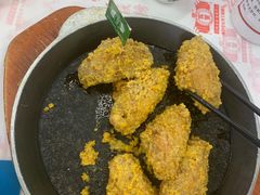 咸蛋黄鸡翅-堂瓦里·33年传统赣菜(第一街区店)