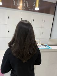 -镁连社·美联社
