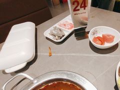 -黑金·寻焰自助百汇·烤肉·火锅(中街店)