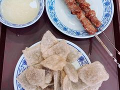 老北京炸灌肠-门框胡同百年卤煮(新街口店)