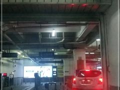 -中山公园-龙之梦停车场