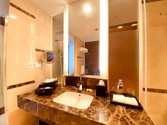 -青岛海尔洲际酒店