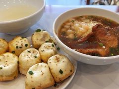-老西白点心店
