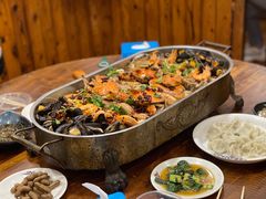 -老东镇啤酒屋海鲜加工·蒸汽海鲜·海鲜烧烤(台东店)