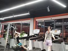 -佳禾健身(三元里店)
