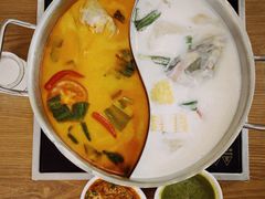 -樾餐厅泰式海鲜火锅(民歌湖店)