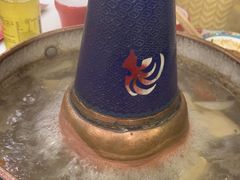 -毛辣果·贵州红酸汤牛肉火锅(西单店)