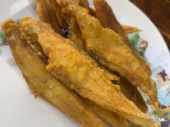 -叶存利海鲜大馅饺子(海宁路总店)