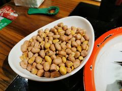 花生-烧货·活海鲜炭烧(湖滨商业街店)