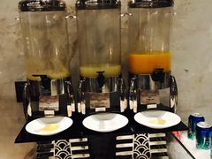 -万达文华酒店·48F云端窗景美食汇自助餐厅