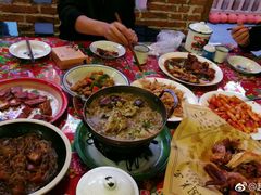 -闯关东东北农家菜(崂山石老人店)