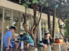 -Roast8ry Coffee Lab
