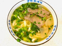 牛肉面大碗韭叶-伊祥·敦煌楼
