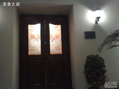 门口-老洋房花园饭店(绍兴路店)