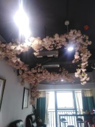 -潮店·虞妃妮轻奢美甲美睫馆