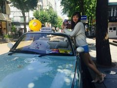 -LINE FRIENDS Garosu-gil Flagship Store