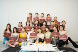 -亚太瑜伽普拉提学院