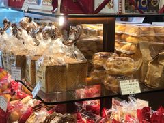 -红宝石·鲜奶小方(万航店)