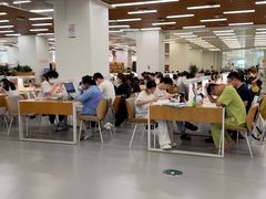 -厦门市图书馆(集美新城馆区)