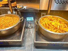 -金马门国际美食百汇(珞喻路店)