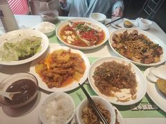 -鑫小城故事·藕汤·家常菜(台北一路总店)